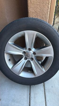 2017 Dodge Challenger wheel set