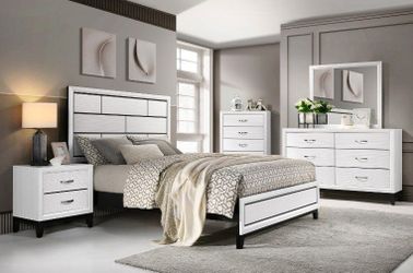 Natural look of wood grain bedroom sets under $675.00