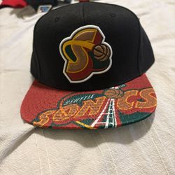 Mitchell And Ness Seattle SuperSonics Hat