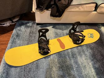Snowboard With Burton Custom Binding