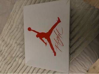 Jordan 4 (White Oreo) Size 10