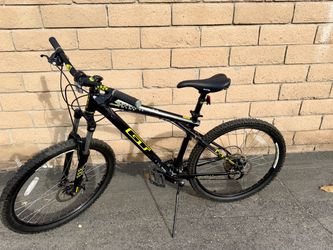 GT Mountain Bike