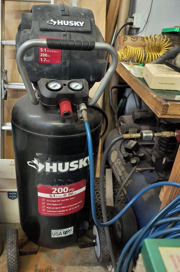 HUSKY AIR COMPRESSOR #C271H