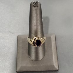 OVAL PURPLE STONE RING