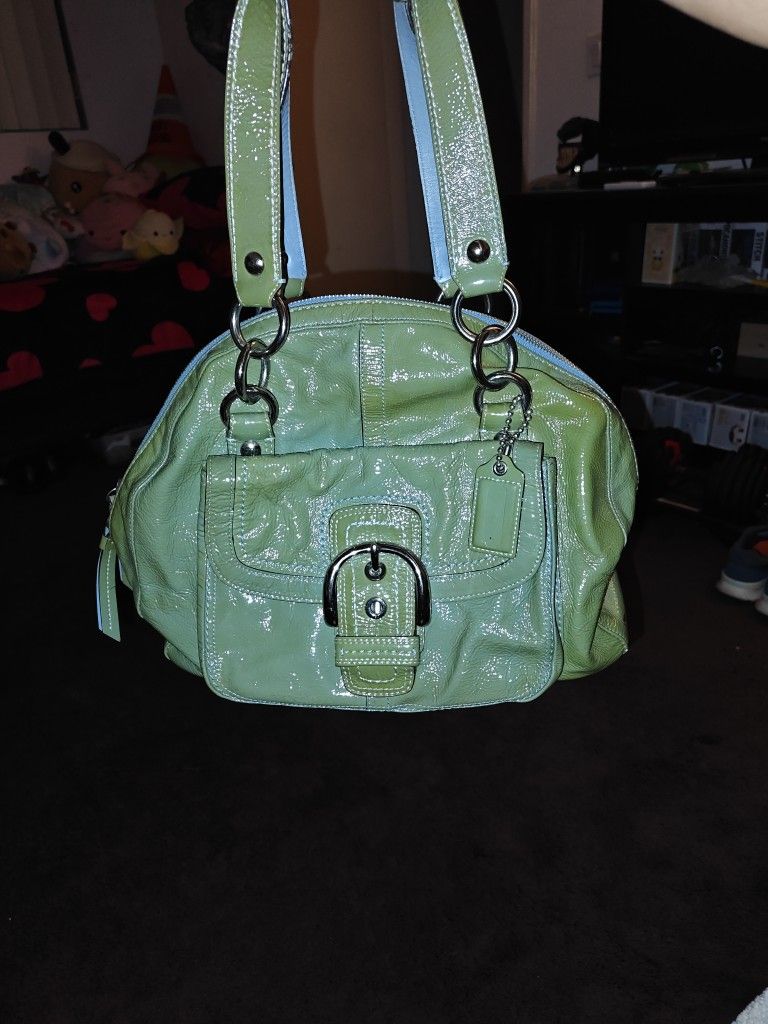 Coach Courtney Satchel.