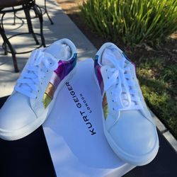 Kids Sneakers