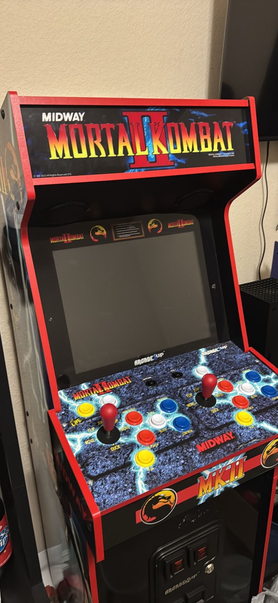 Mortal Kombat Arcade Machine