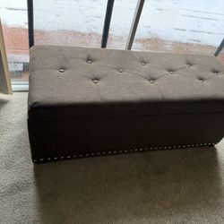 Free Storage Ottoman 