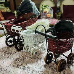 Carriage Decor / Props / Theme / Party Staging 