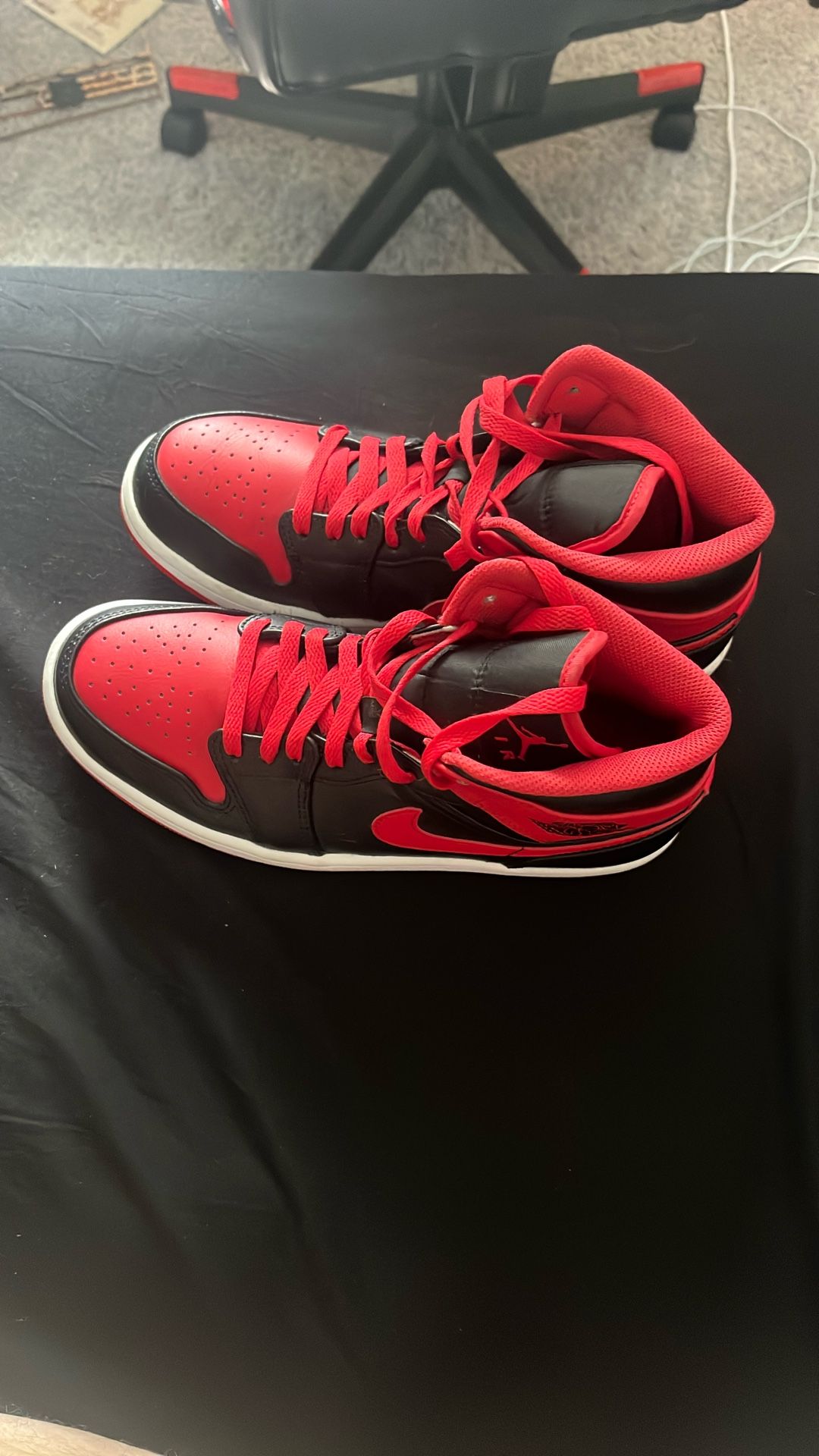 Jordan 1 Mid Alternate Bred