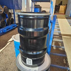 15 Gallon Steel Barrels 