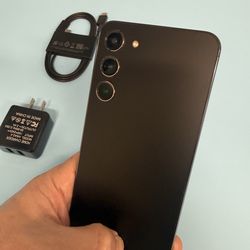 Samsung galaxy S23 plus 256gb unlocked for any carriers ( liberado)