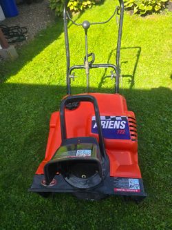 Ariens 7 hp 22" path snowblower