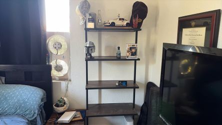 Bookshelf