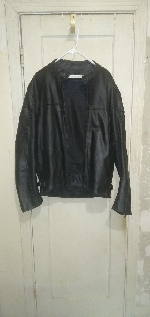 Padded And Vented Motorcycle Leather Jacket Size 48