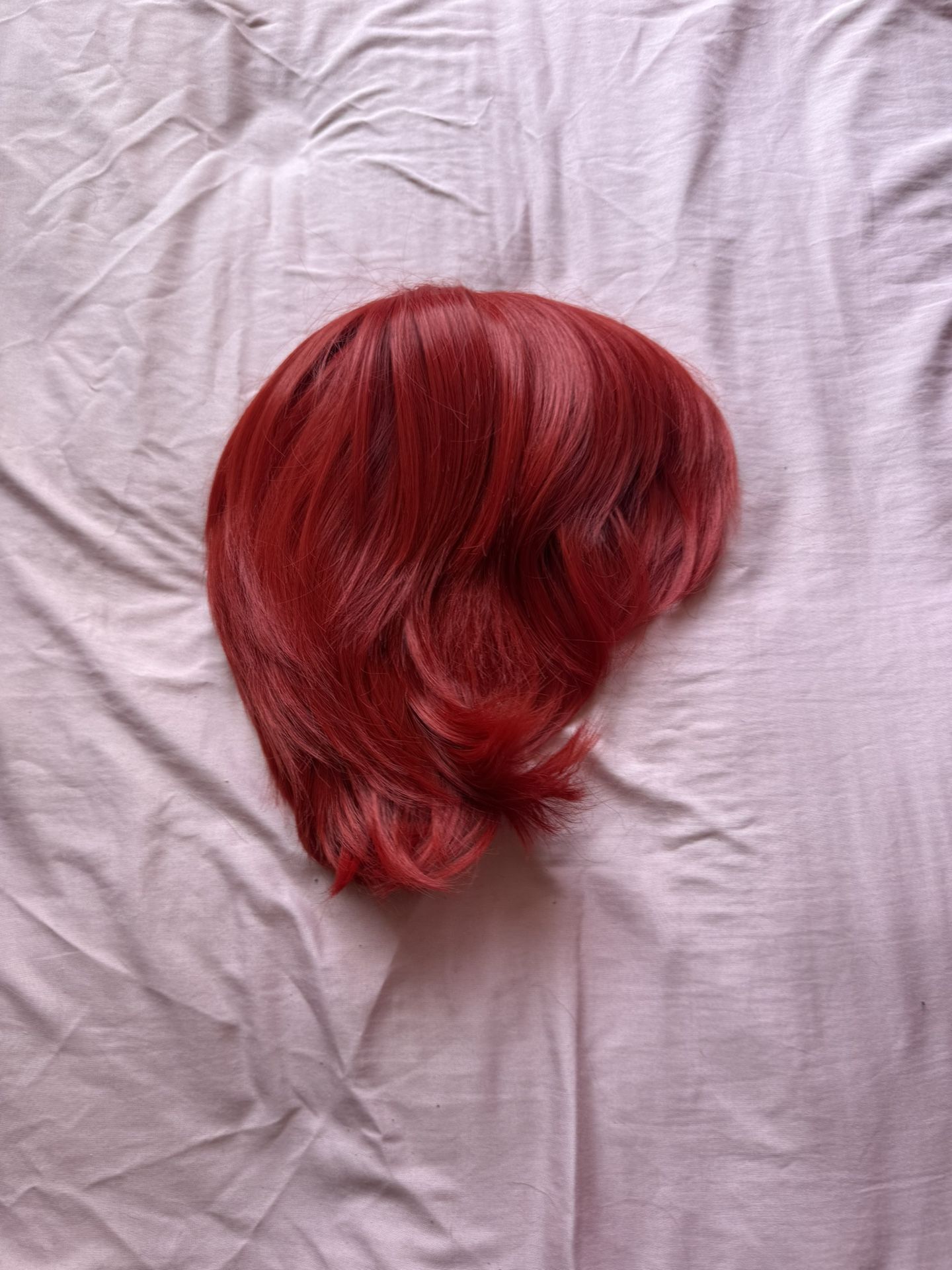 SHORT RED WIG
