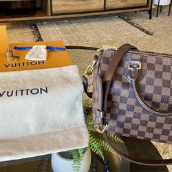 Authentic Louis Vuitton Speedy B 25 