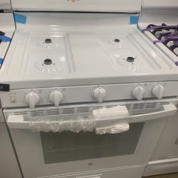 New Scratch And Dent GE Gas Stove In White 6 Months Warranty 