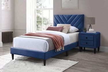 Twin size platform bed with orthopedic mattress