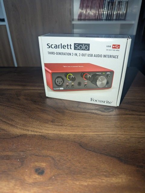 Selling my Scarlett Solo 3rd Gen USB Audio Interface (2-in/2-out)