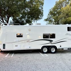 2003 Blazin Toyhauler 28ft 14ft Of Cargo Space