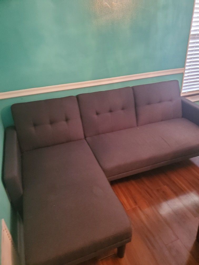 L Shaped Couch (Negotiable) (New/excellent Condition)