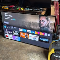 60” Samsung Smart Tv With Fire Stick 