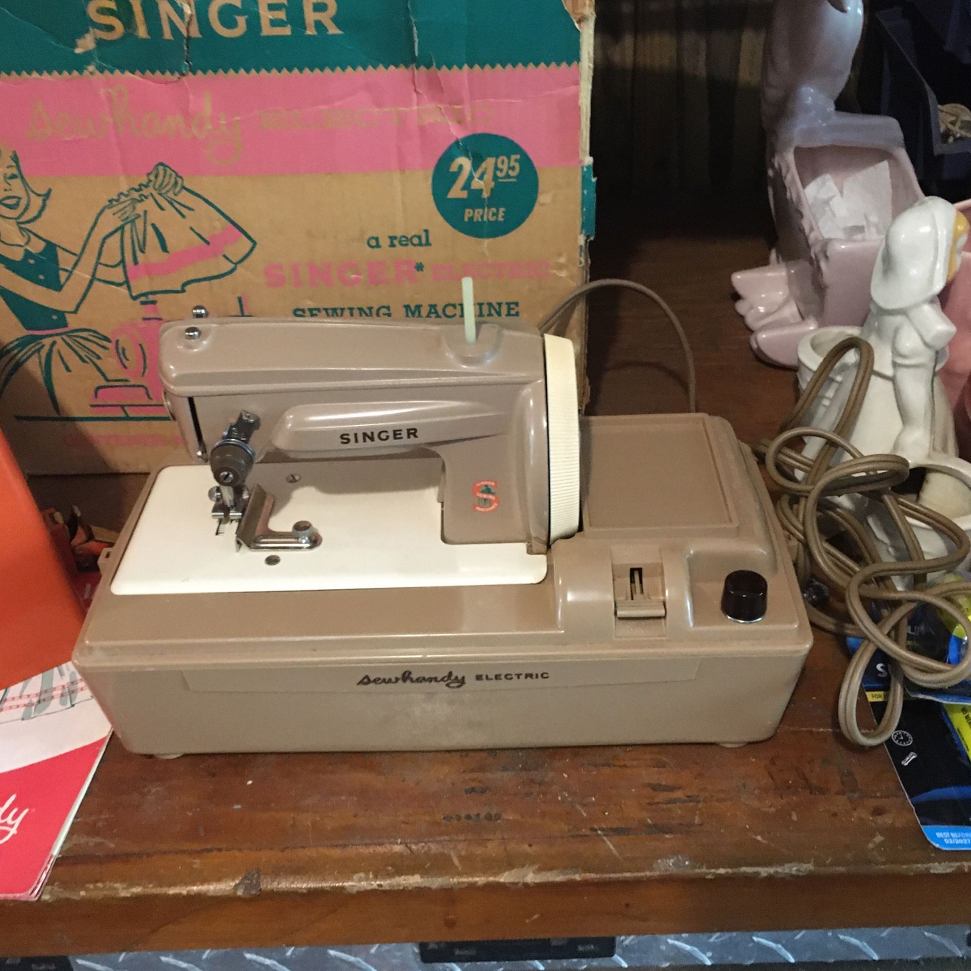 Vintage Singer “Sew Handy” Electric Sewing Machine Model 50
