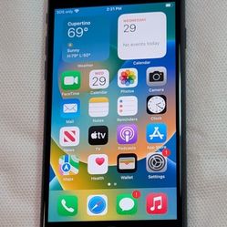 Great Condition APPLE iPhone 8 UNLOCKED 64GB Cell Phone