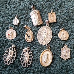 Vintage silver pendant n charms NOT FREE religious theme mother mary n Jesus