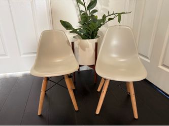 Kids Eames Chairs