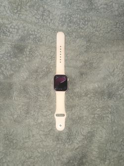 Apple Watch Series 9 GPS 45mm Aluminum Case with Light Pink Sport Band (Small/Medium) - Pink - (2023)