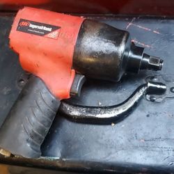 IR , Ingersoll Rand 1/2 ' Impact  600ft Lbs