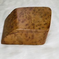 Exquisite California Redwood Burl Wood Jewelry Trinket Box w/Lid - Signed Edder
