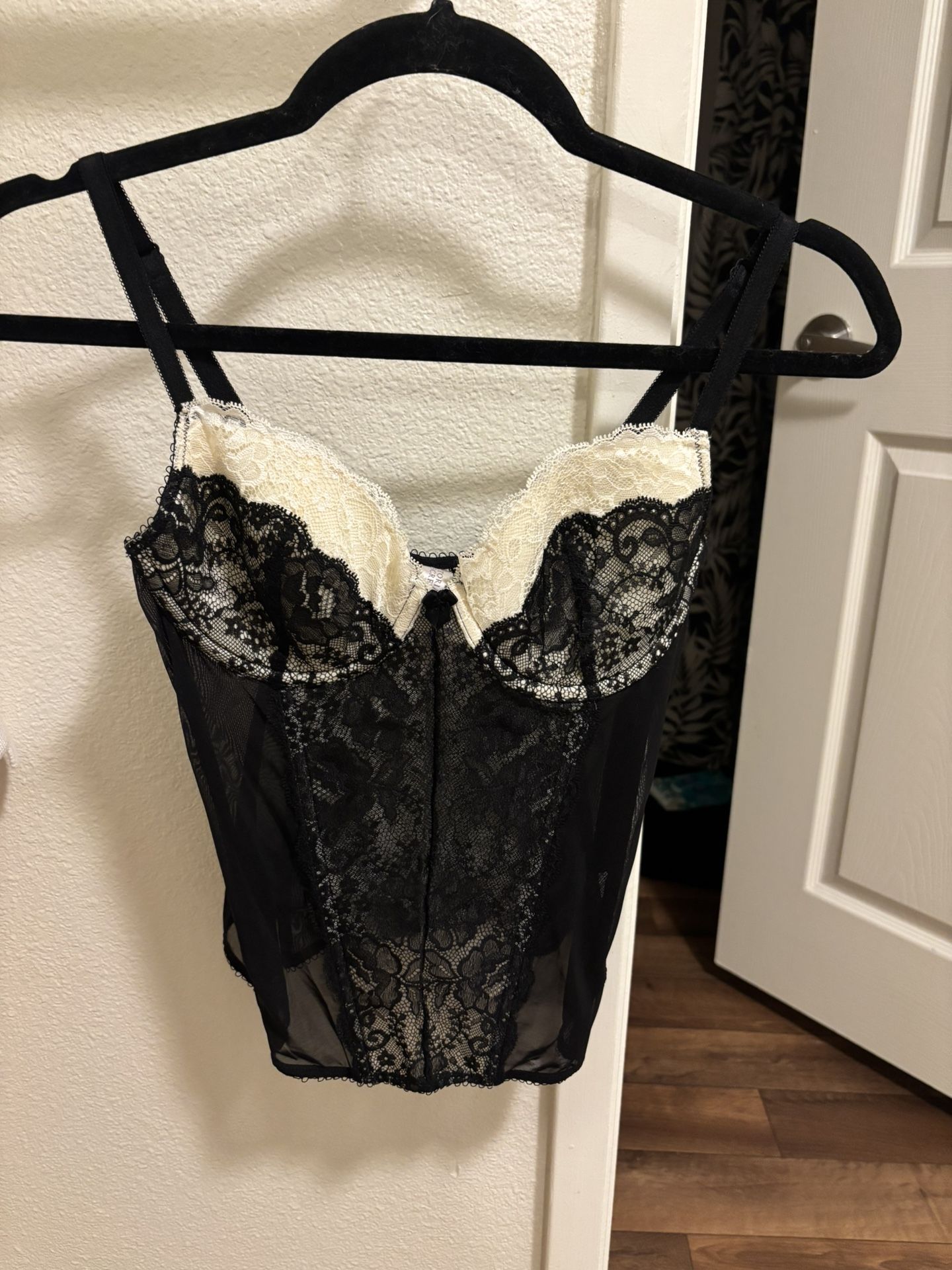Victoria Secret Corset Size 34B