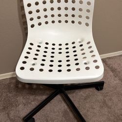 Swivel chair By IKEA 🪑, SKÅLBERG / SPORREN white - Like New
