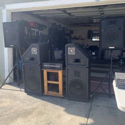 Dj Or Karaoke Speakers And Amplifier 