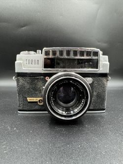 Vintage Taron Eyemax 1.8 45mm Camera Made In Japan No.20933 Untested Silver Cam