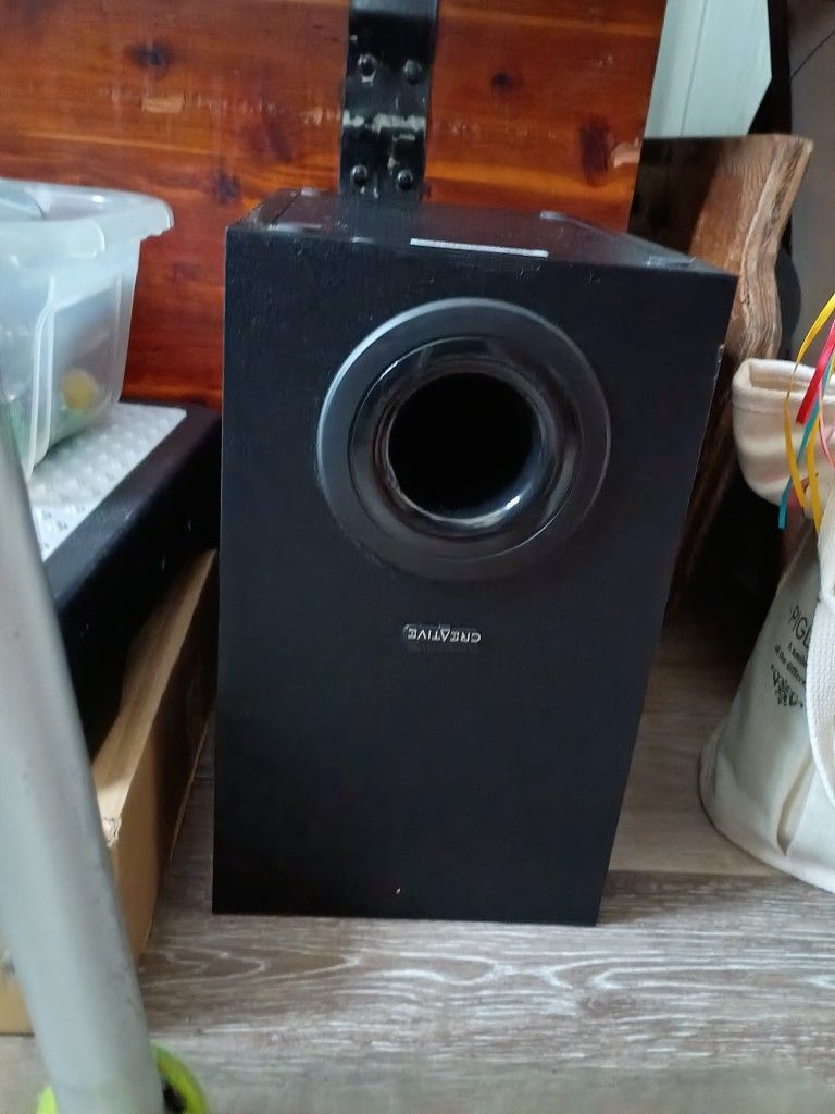 Surround Sound Computer Speaker's
