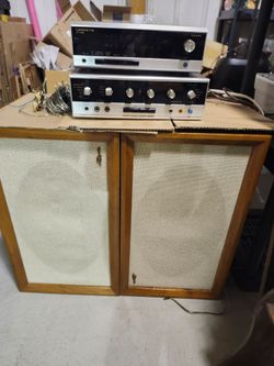 Lafayette Vintage Stereo Tuner Amplifier with Speakers