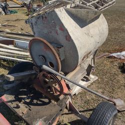 Stucco Mixer. Revolvedora 