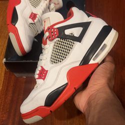 Jordan 4 Retro “Fire Red” (2020)