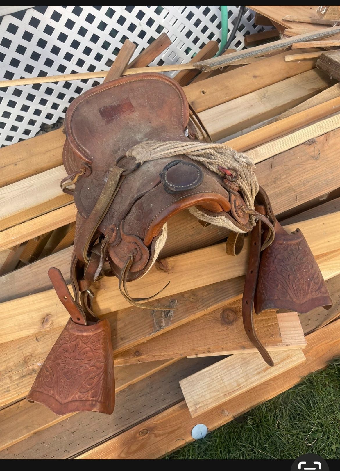 horse saddle $100