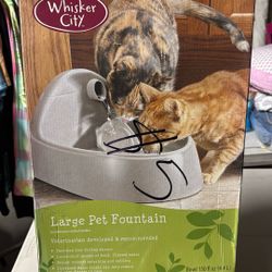 Large Pet Fountain- Whisker City
