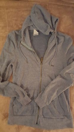Size Xs hooded zip up sweatshirt