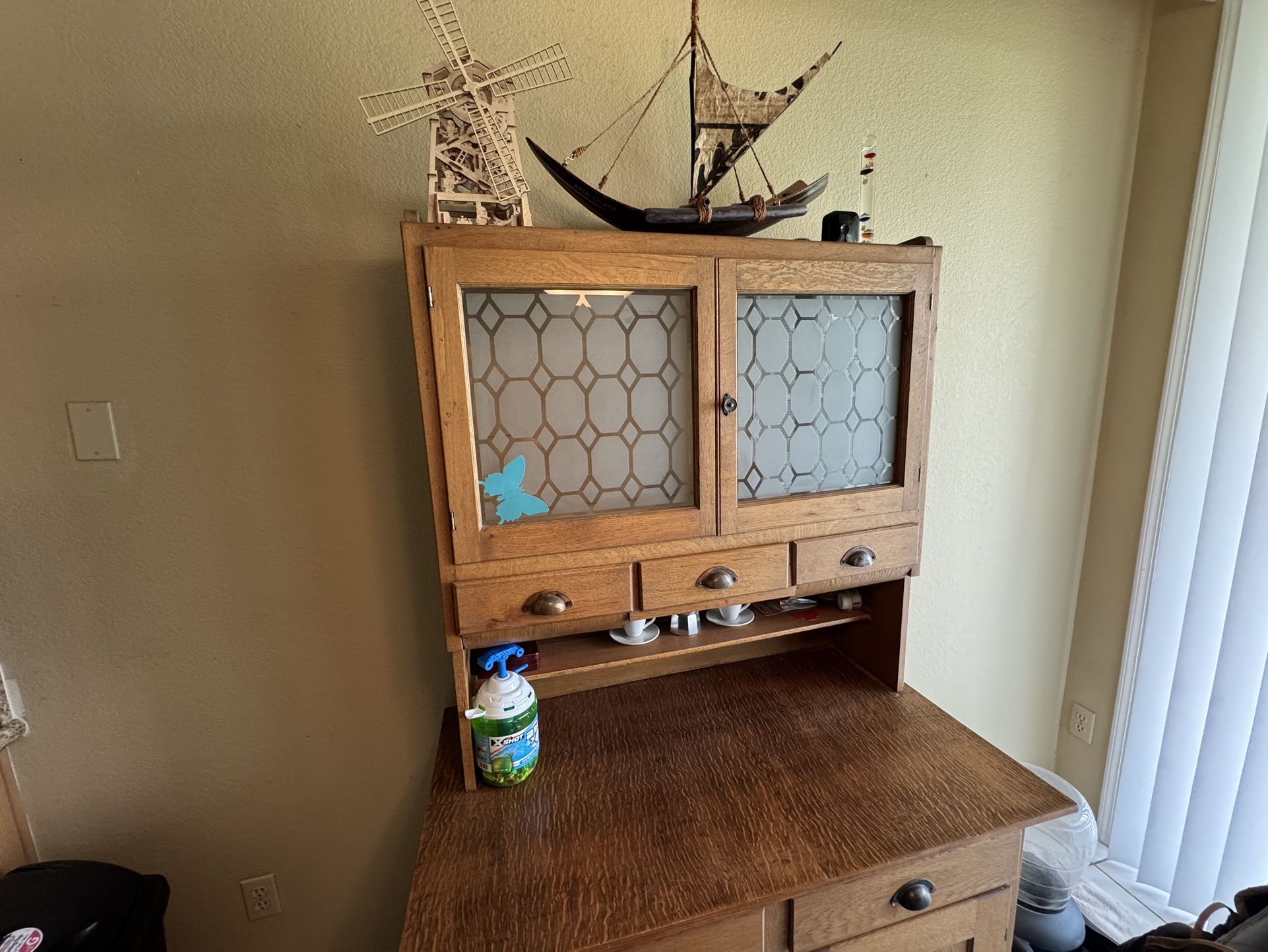 Antique hutch