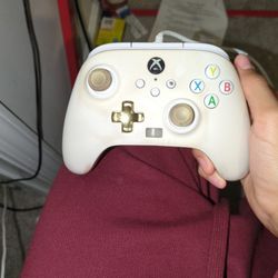 PowerA Xbox Controller 