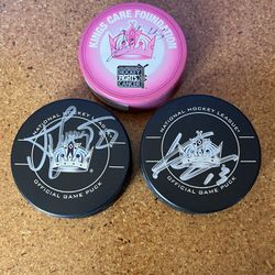 LA King’s Mixed Signed Puck’s 