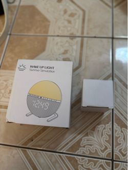 Brand new wake up clock and mini speaker