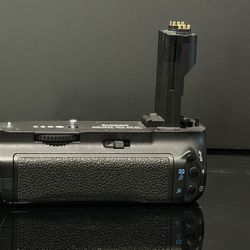 Canon BG-E7 Battery Grip for Canon EOS 7D